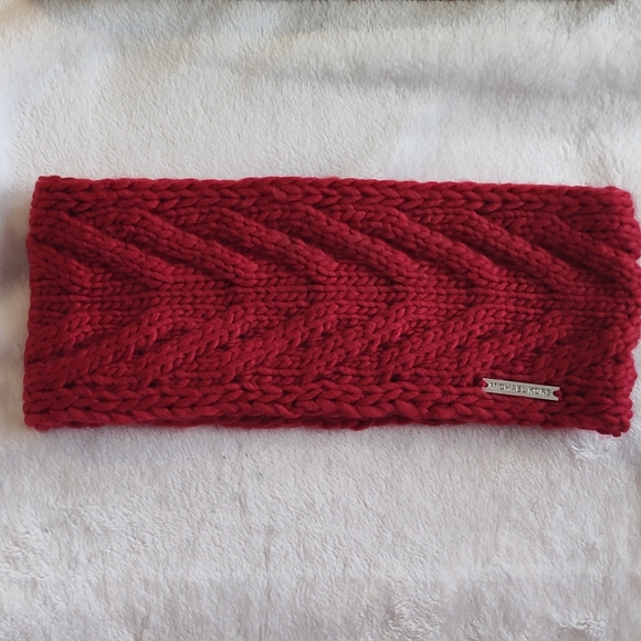 Michael Kors NIB Red Scarf and head wrap set - Picture 2 of 6
